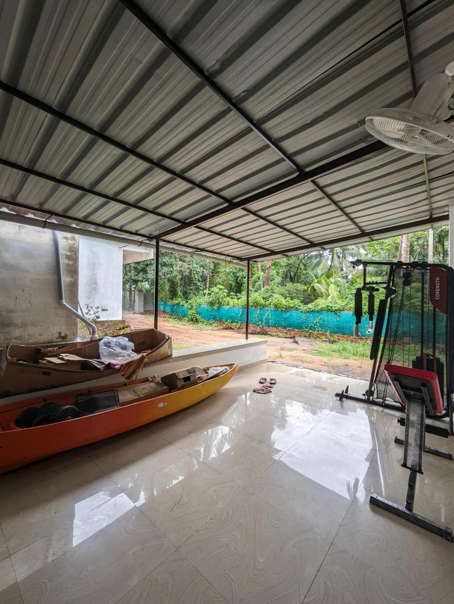 Islandstay-A Riverside Property Колам Екстериор снимка
